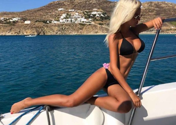 Света - проститутка с реальными фотографиями, от 8000 руб. в час